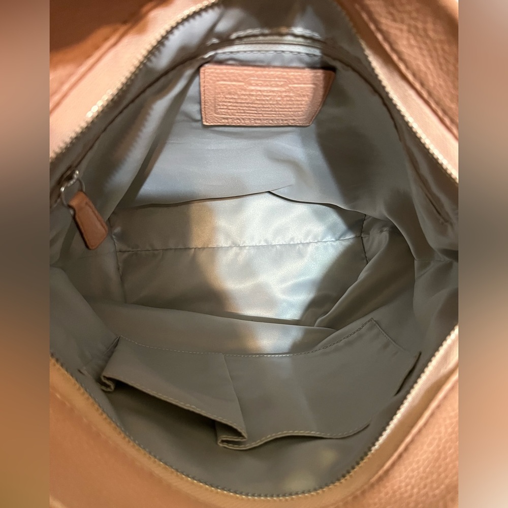 Coach Brooke Hobo Coral Pink Pebbled Leather - Picture 14 of 16